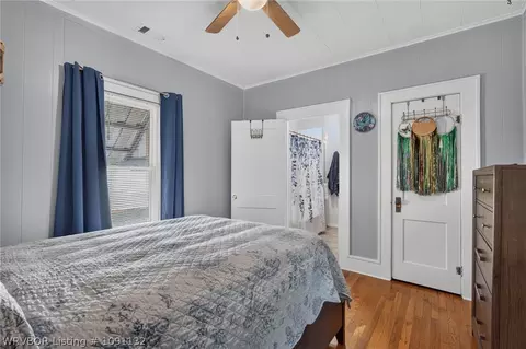 Bedroom - 1913 Dodson Ave, Fort Smith, AR 72901 photo 4 of 6