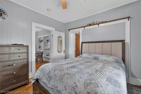 Bedroom - 1913 Dodson Ave, Fort Smith, AR 72901 photo 2 of 6