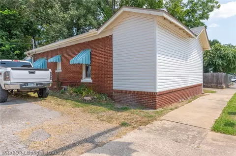 Exterior - 1913 Dodson Ave, Fort Smith, AR 72901 photo 7 of 7