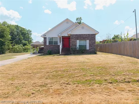 Exterior - 2912 Irving St, Fort Smith, AR 72904 photo 12 of 12
