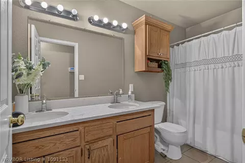 Bath - 2912 Irving St, Fort Smith, AR 72904 photo 1 of 3