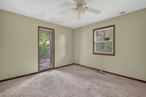 Bedroom - 9324 Jenny Lind Ave, Fort Smith, AR 72903 photo 4 of 8