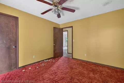 Bedroom - 9324 Jenny Lind Ave, Fort Smith, AR 72903 photo 2 of 8