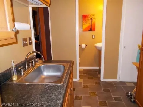 Kitchen - 2624 Glen Flora Way, Fort Smith, AR 72908 photo 6 of 6