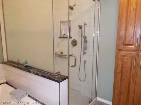 Bath - 2624 Glen Flora Way, Fort Smith, AR 72908 photo 6 of 11