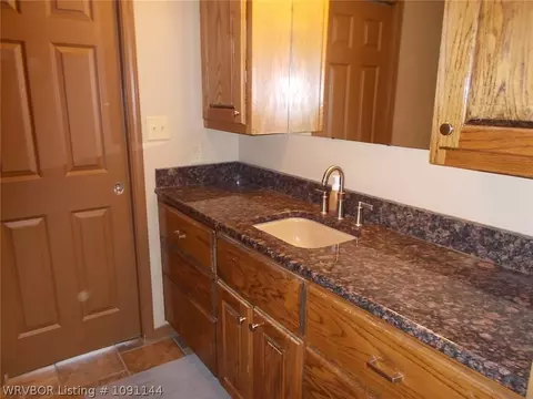 Bath - 2624 Glen Flora Way, Fort Smith, AR 72908 photo 7 of 11