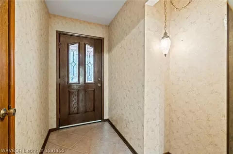 Entry Way - 1311 Weeks Ln, Fort Smith, AR 72903 photo 1 of 3