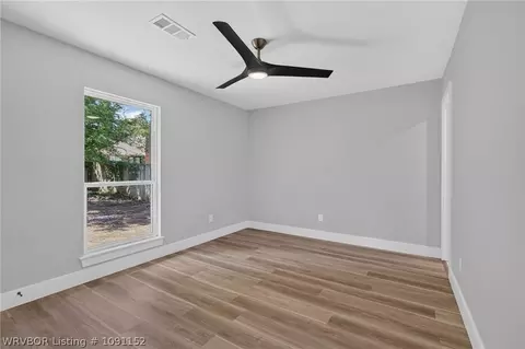 Bedroom - 6700 Eastgate Dr, Fort Smith, AR 72903 photo 5 of 9