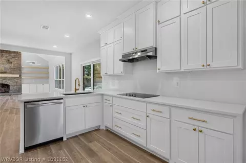 Kitchen - 6700 Eastgate Dr, Fort Smith, AR 72903 photo 1 of 3