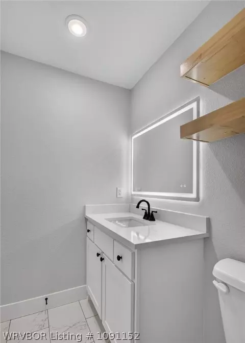 Bath - 6700 Eastgate Dr, Fort Smith, AR 72903 photo 3 of 5