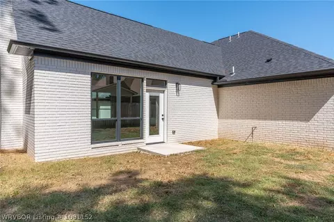 Exterior - 6700 Eastgate Dr, Fort Smith, AR 72903 photo 10 of 12