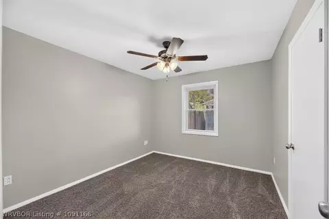 Bedroom - 14630 Edwards Loop, Cameron, OK 74932 photo 2 of 6