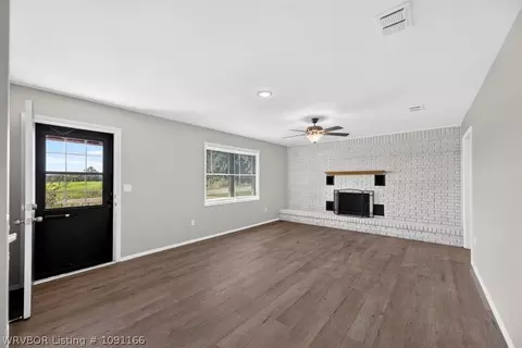 Living - 14630 Edwards Loop, Cameron, OK 74932 photo 2 of 4