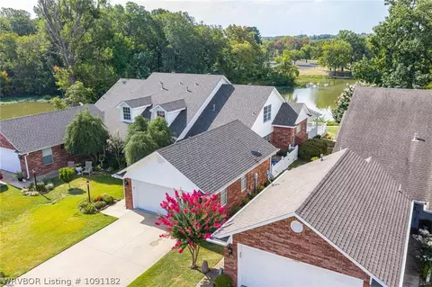 View/Area - 12012 Edgewater Rd, Fort Smith, AR 72903 photo 2 of 5