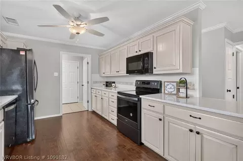 Entry Way - 12012 Edgewater Rd, Fort Smith, AR 72903 photo 3 of 3