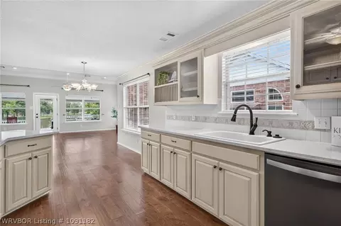 Kitchen - 12012 Edgewater Rd, Fort Smith, AR 72903 photo 2 of 3