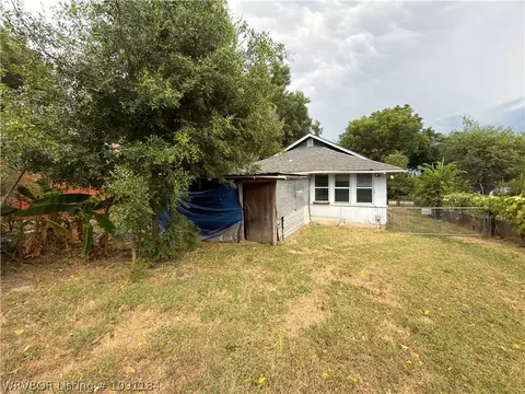Exterior - 1716 N J St, Fort Smith, AR 72901 photo 3 of 4