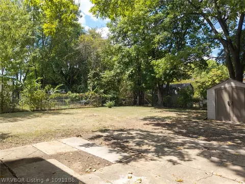 Exterior - 3220 S 16th St, Fort Smith, AR 72901 photo 6 of 6