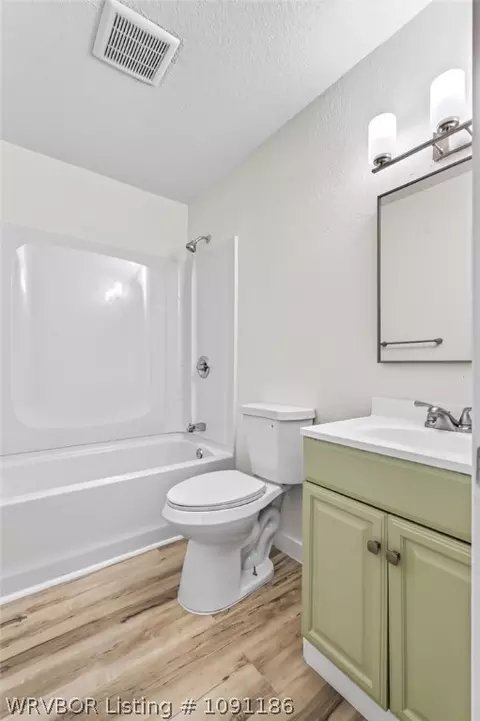 Bath - 3220 S 16th St, Fort Smith, AR 72901 photo 2 of 5