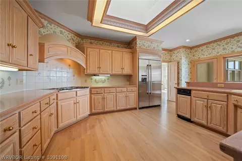 Kitchen - 1913 Massard Rd, Fort Smith, AR 72903 photo 3 of 7