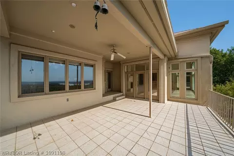 Exterior - 1913 Massard Rd, Fort Smith, AR 72903 photo 6 of 11