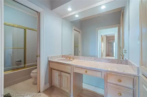Bath - 1913 Massard Rd, Fort Smith, AR 72903 photo 7 of 9