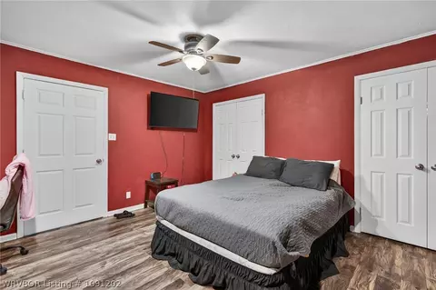 Bedroom - 3215 S 18th St, Fort Smith, AR 72901 photo 2 of 11