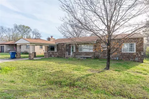 Exterior - 3215 S 18th St, Fort Smith, AR 72901 photo 8 of 12