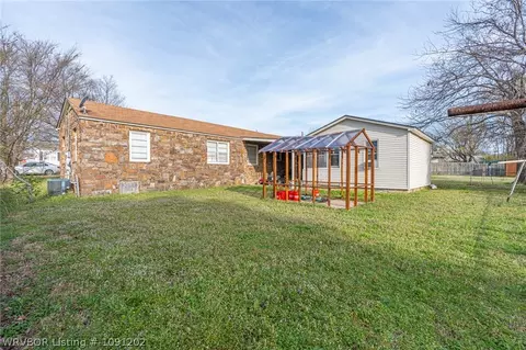 Exterior - 3215 S 18th St, Fort Smith, AR 72901 photo 5 of 12