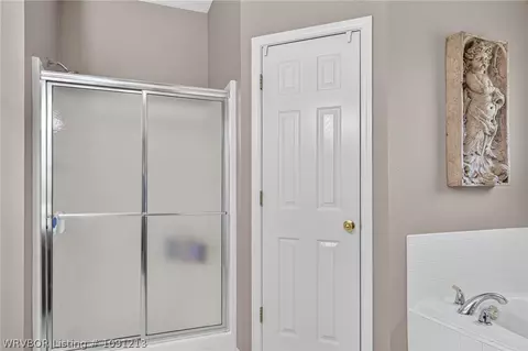 Bath - 7401 Red Pne, Fort Smith, AR 72916 photo 4 of 5