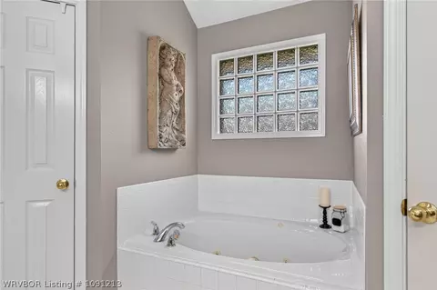 Bath - 7401 Red Pne, Fort Smith, AR 72916 photo 3 of 5