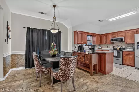 Dining - 7401 Red Pne, Fort Smith, AR 72916 photo 1 of 2