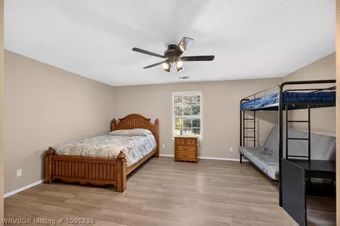 Bedroom - 9300 Bridgeford Cir, Fort Smith, AR 72908 photo 5 of 7