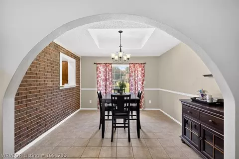 Dining - 9300 Bridgeford Cir, Fort Smith, AR 72908 photo 1 of 2