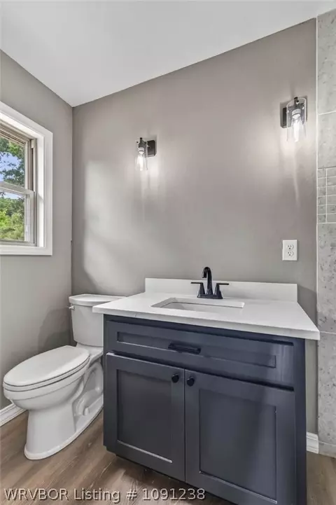 Bath - 2816 S 33rd St, Fort Smith, AR 72903 photo 5 of 5