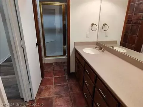 Bath - 3129 Glen Flora Way, Fort Smith, AR 72908 photo 2 of 2