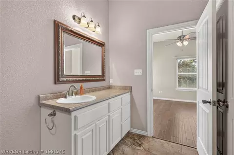 Entry Way - 8535 Crestline Dr, Hackett, AR 72937 photo 6 of 6
