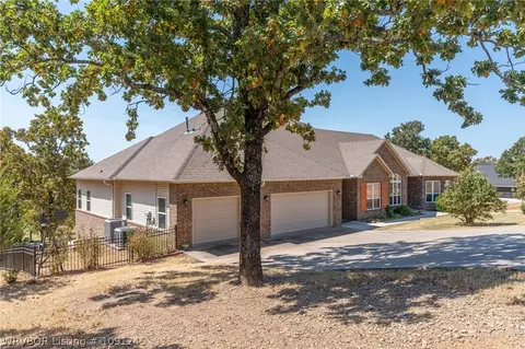 Exterior - 8535 Crestline Dr, Hackett, AR 72937 photo 2 of 9