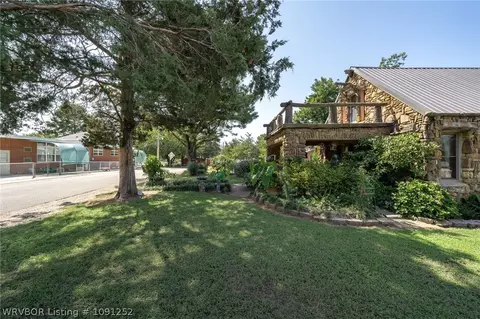 Exterior - 18 Spruce St, Paris, AR 72855 photo 8 of 15