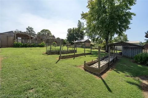 Exterior - 18 Spruce St, Paris, AR 72855 photo 13 of 15