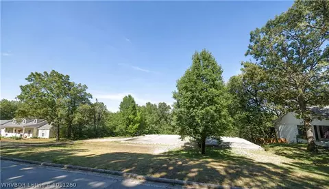 2817 Glen Flora Way, Fort Smith, AR 72908 photo 2