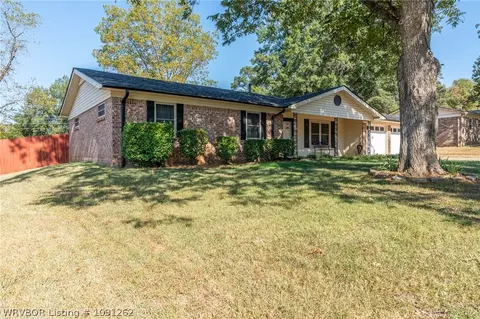 Exterior - 1003 4th Ter, Barling, AR 72923 photo 9 of 13
