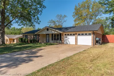 Exterior - 1003 4th Ter, Barling, AR 72923 photo 11 of 13