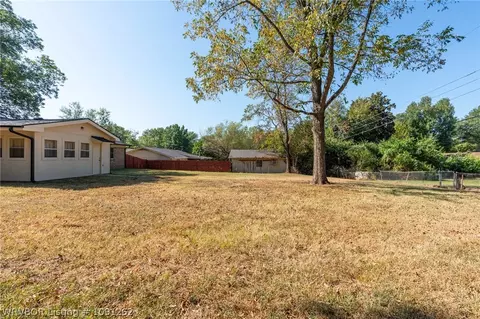 Exterior - 1003 4th Ter, Barling, AR 72923 photo 7 of 13