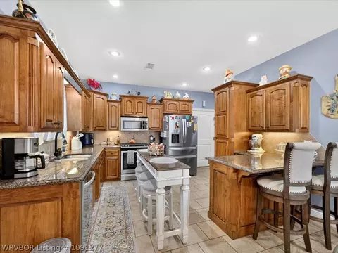 Kitchen - 1607 Copper Ridge Dr, Fort Smith, AR 72916 photo 1 of 4