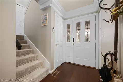 Entry Way - 5701 Free Ferry Rd, Fort Smith, AR 72903 photo 2 of 8