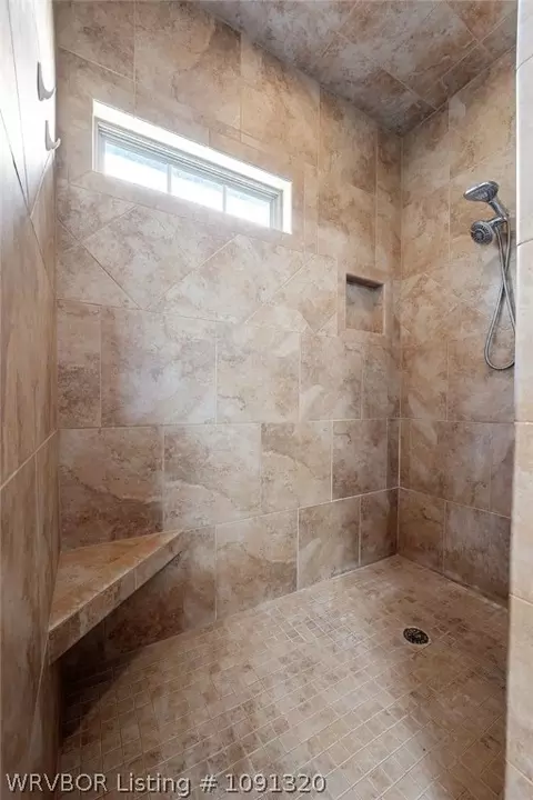 Bath - 8420 Reata St, Fort Smith, AR 72916 photo 1 of 4