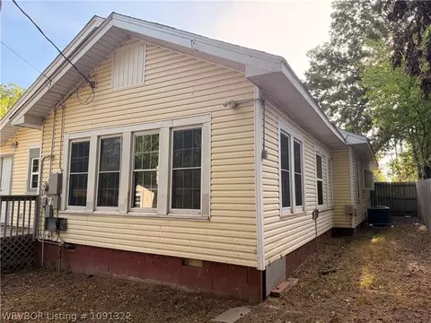 Exterior - 1510 Bluff Ave, Fort Smith, AR 72901 photo 9 of 13