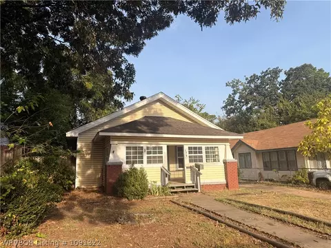Exterior - 1510 Bluff Ave, Fort Smith, AR 72901 photo 6 of 13