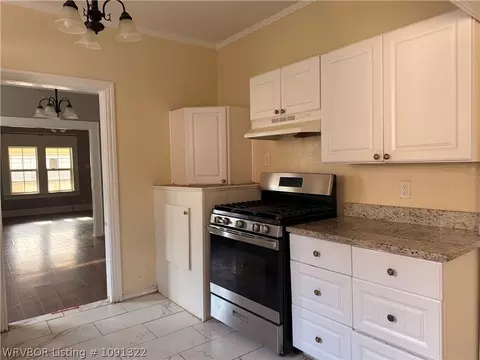 Entry Way - 1510 Bluff Ave, Fort Smith, AR 72901 photo 1 of 1